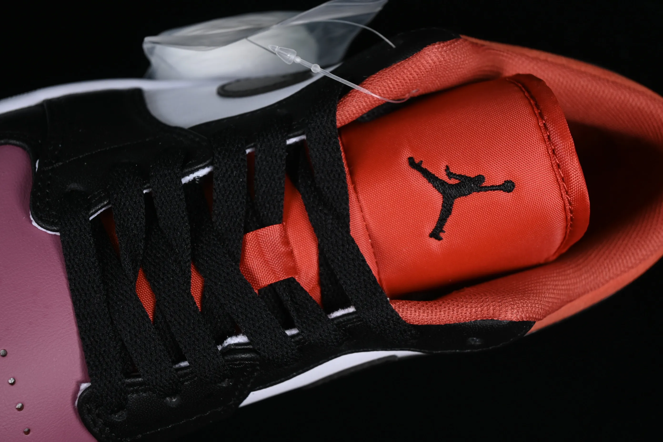All categories Air Jordan Jordan series basketball shoes Air Jordan 1 Low Z version Air Jordan 1 Low SE "Red Bean" AJ1 Joe 1 bean paste purple low-top cultural casual sneakers FB9907-001